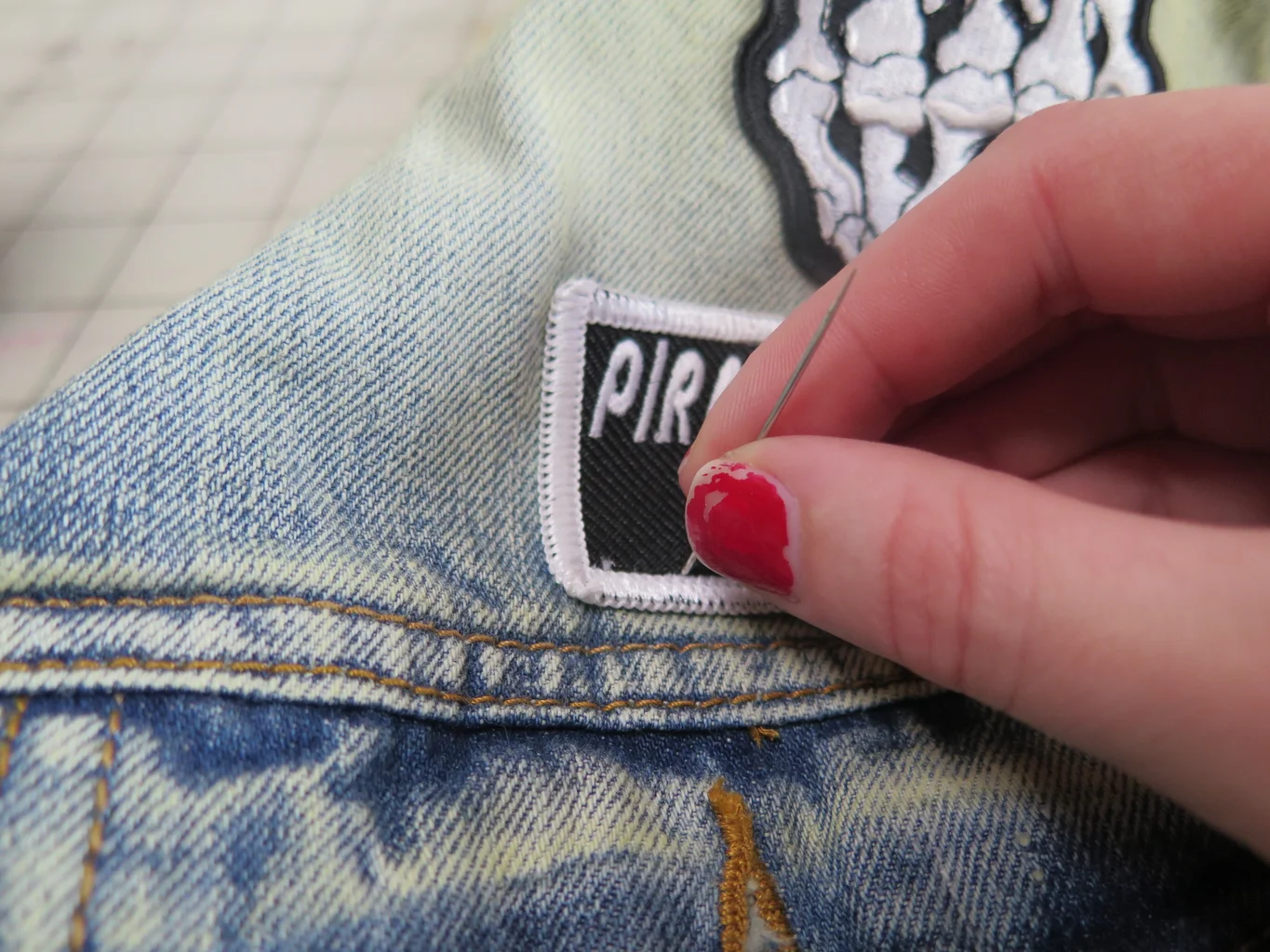 How to Sew-on a patch-4inCustomPatch®